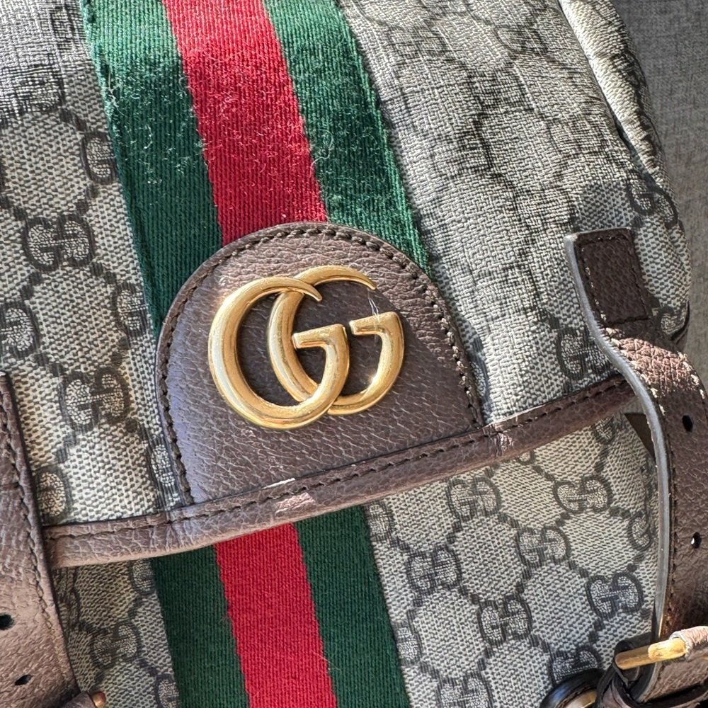 GUCCI Backpack Ophidia GG Medium  Supreme GG Signature